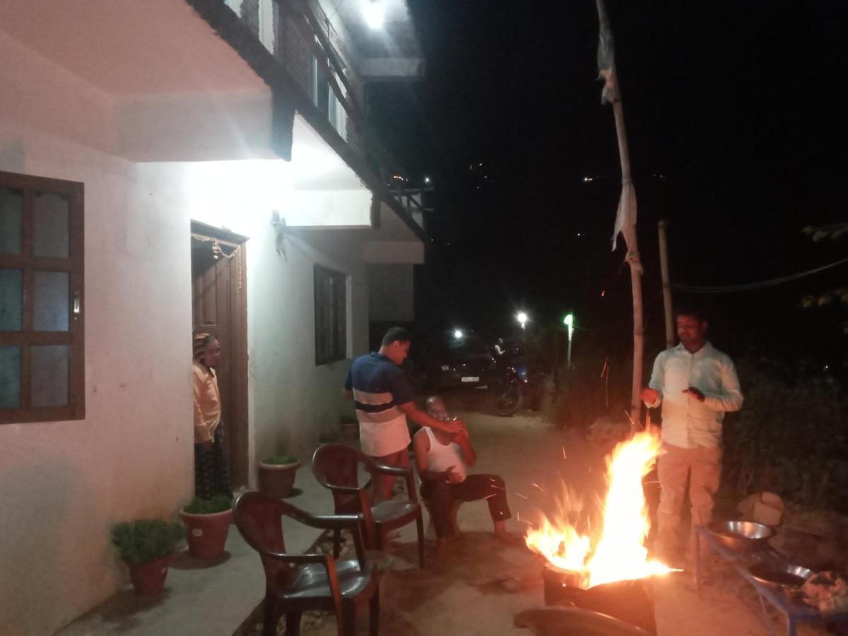 Unique Point Home Stay ناغاركوت الغرفة الصورة